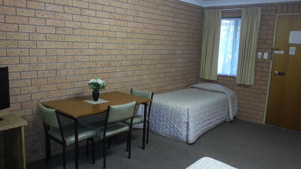 Three Ways Motel Gilgandra Δωμάτιο φωτογραφία