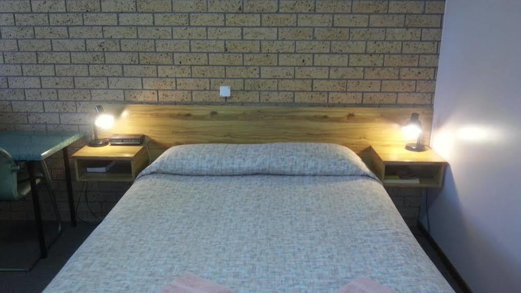 Three Ways Motel Gilgandra Εξωτερικό φωτογραφία