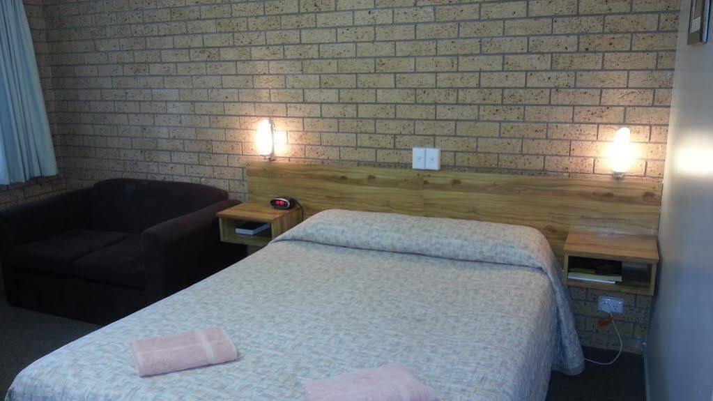 Three Ways Motel Gilgandra Εξωτερικό φωτογραφία